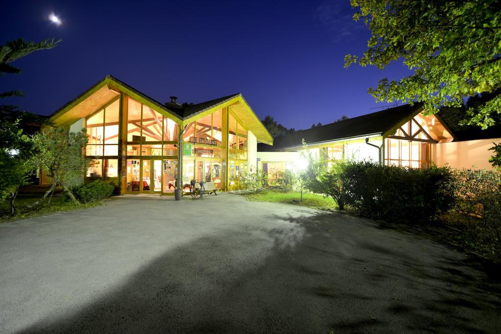 שאמפניול Le Bois Dormant-Hotel Restaurant & Spa Logis Hotel מראה חיצוני תמונה
